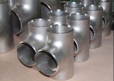 Astm A234 เหล็กกล้าคาร์บอนลด Tee Gas Petroleum Oil St35.8
