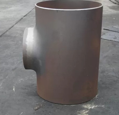 ANSI B16.9 ASTM A234WPB เหล็กกล้าคาร์บอนเท่ากับที 3 '' 5 '' 10 '' ทีลดสังกะสี