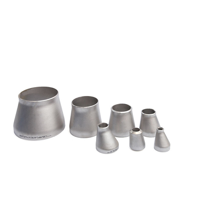 ASME / ANSI B16.9 A234 เหล็กกล้าคาร์บอนไร้รอยต่อ Buttweld Concentric Reducer 1/2 &quot;ถึง 72&quot;