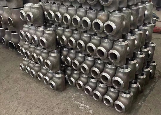 Astm A234 เหล็กกล้าคาร์บอนลด Tee Gas Petroleum Oil St35.8