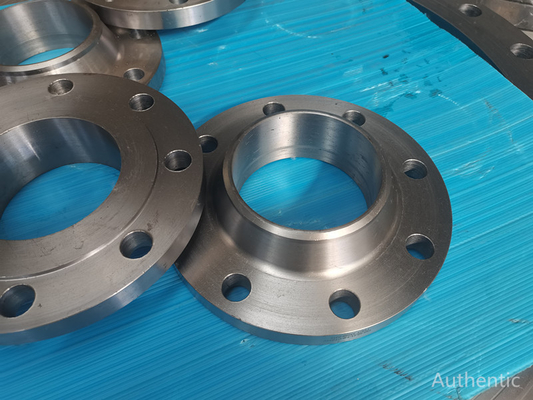 โลหะผสมคาร์บอน เหล็กกล้าไร้สนิม Asme B16.5 STD Wn หน้าแปลน Din Ansi Jis Gost