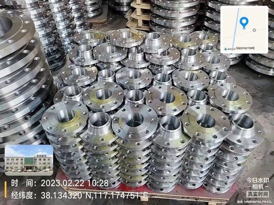 ใบก่อสร้างหน้าแปลนเหล็กกล้าคาร์บอน 600 ปอนด์บนอุปกรณ์ท่อ