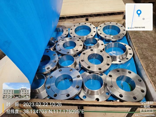 ใบก่อสร้างหน้าแปลนเหล็กกล้าคาร์บอน 600 ปอนด์บนอุปกรณ์ท่อ