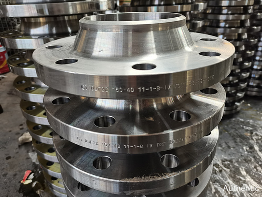 การเชื่อมต่อฟิตติ้งหน้าแปลนเหล็กกล้าคาร์บอนที่ผ่านการรับรอง ISO หน้าเรียบ 300LB