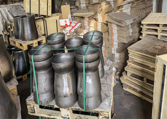 ตัวลดเหล็กกล้าคาร์บอน 72 นิ้วศูนย์กลาง ASTM A234 WPB Reducer